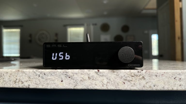 SMSL DO100 Budget DAC Review