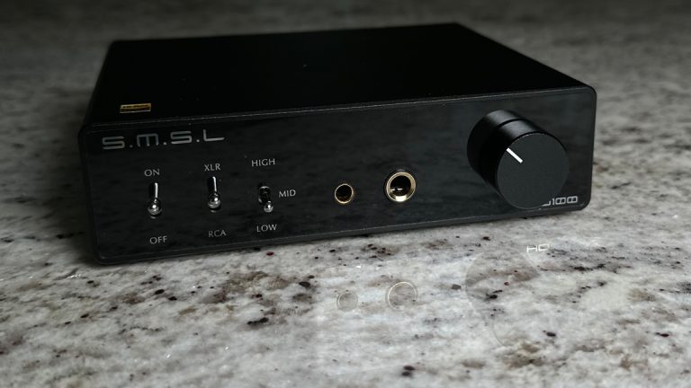 SMSL HO100 Headphone Amplifier Review
